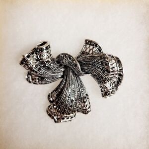 Bow Knot Marcasite Brooch NWT